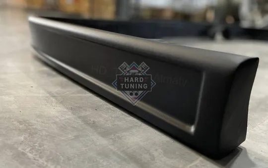 Накладка на задний бампер V3 Subaru Legacy BG