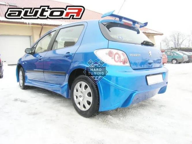 Задний бампер Auto R Peugeot 307