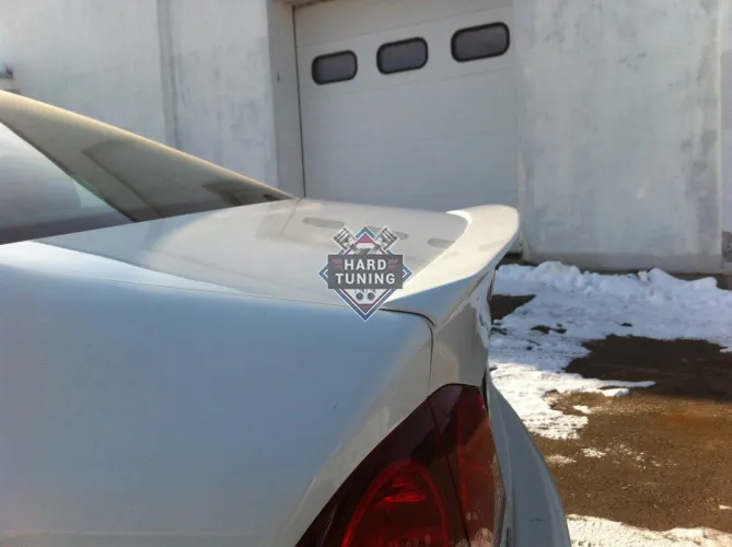 Спойлер лезвие Honda Civic 8 4D