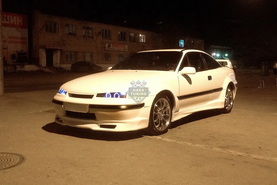 Накладка на передний бампер Rieger Opel Calibra