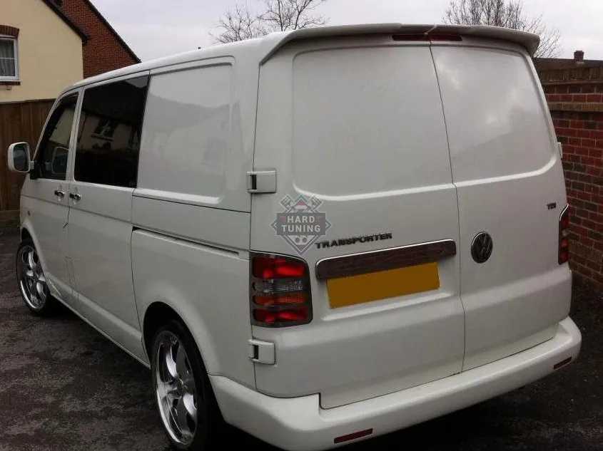 Спойлер на крышку багажника распашонка Volkswagen T5