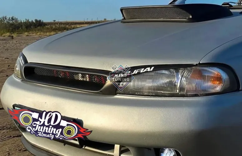 Решетка радиатора с ресницами Subaru Legacy BG/BD