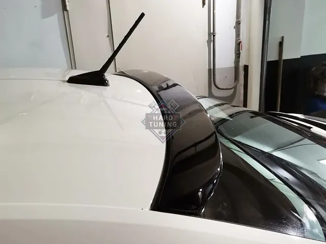 Козырек на заднее стекло HT Style Skoda Rapid