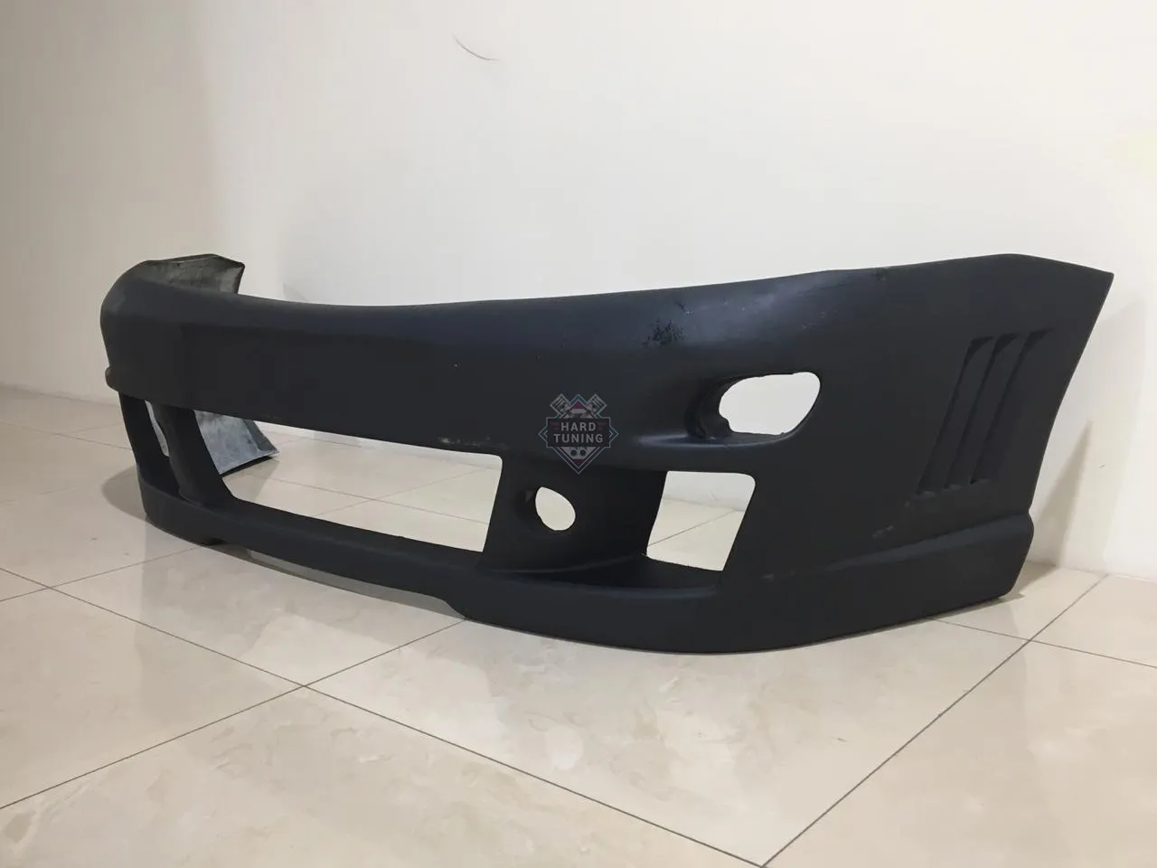 Передний бампер RIEGER Ford Focus 1