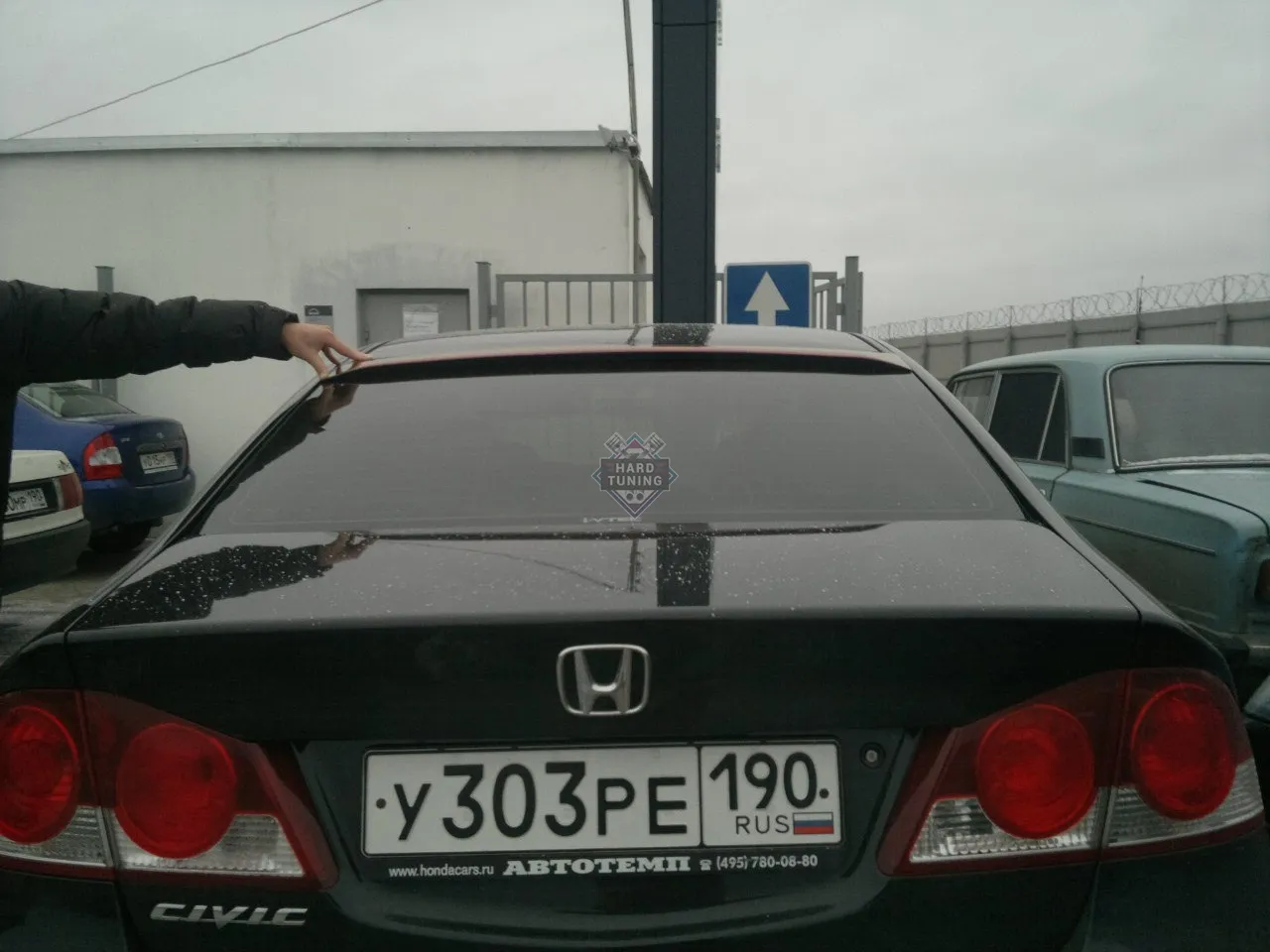Козырек на заднее стекло EL Honda Civic 8 4D