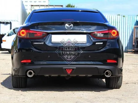 Диффузор заднего бампера (со стоп сигналом) Mazda 6 GJ 2013-н.в.
