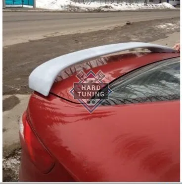 Спойлер на крышку багажника Kia Rio 3