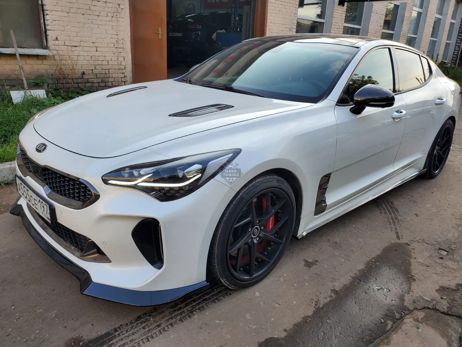Сплиттер переднего бампера Kia Stinger GT