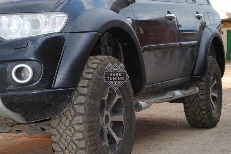 Расширители арок Mitsubishi Pajero Sport 2 (2008-2013) +60 мм