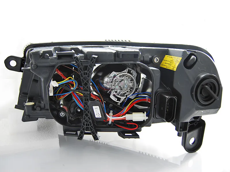 Передние фары AUDI A6 C6 2004-2008 XENON HEADLIGHTS TRUE DRL fits хром