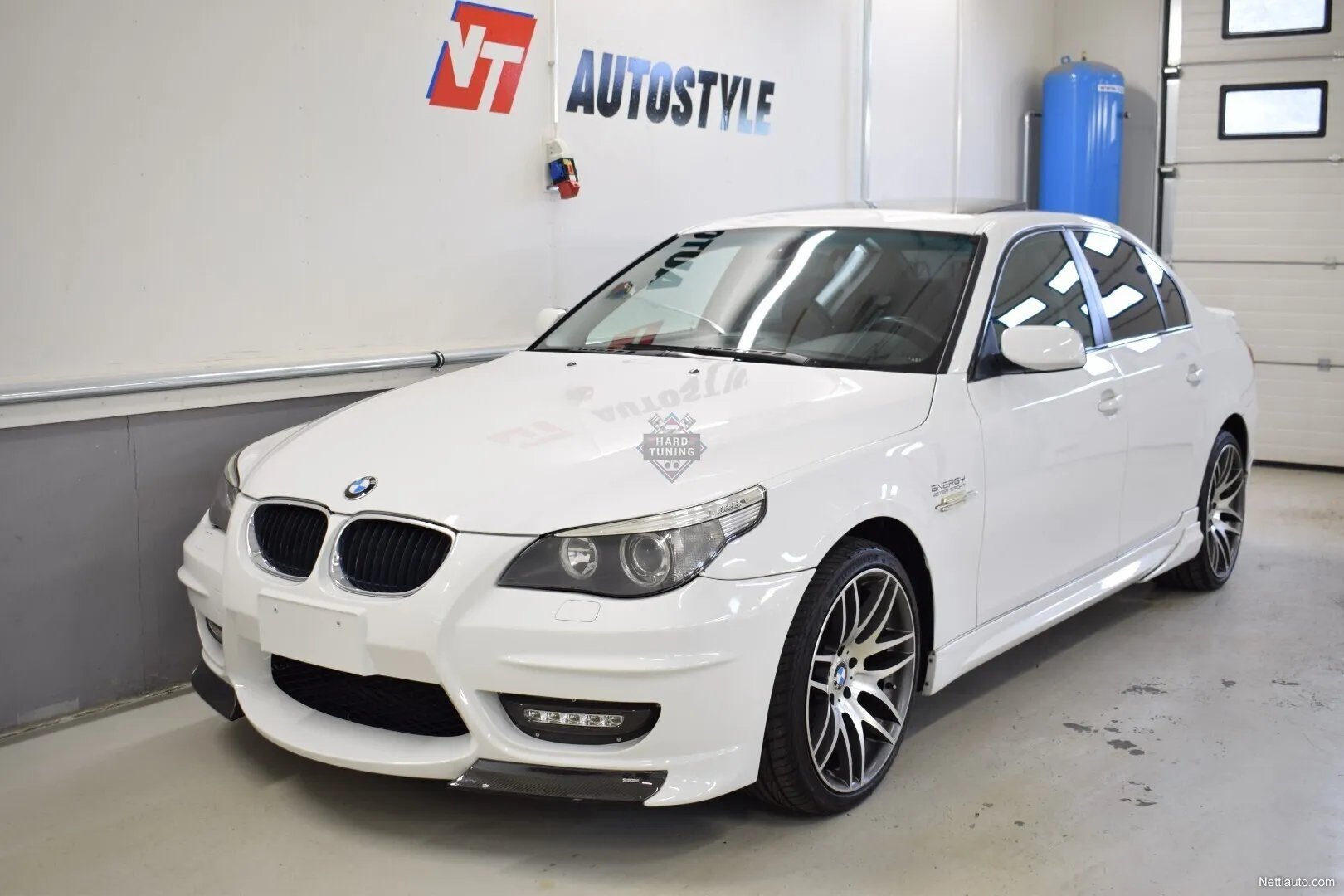 Передний бампер ENERGY MOTORSPORT BMW E60