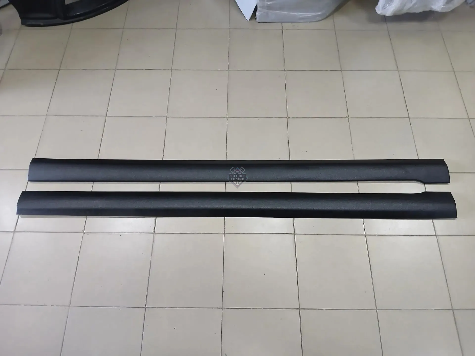Накладка на пороги HT Volkswagen Touran (2003-2015)