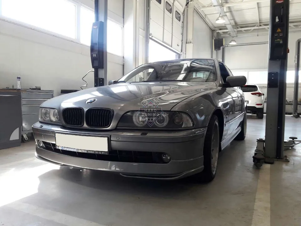 Накладка на передний бампер AC SCHNITZER BMW E39 рест/дорест