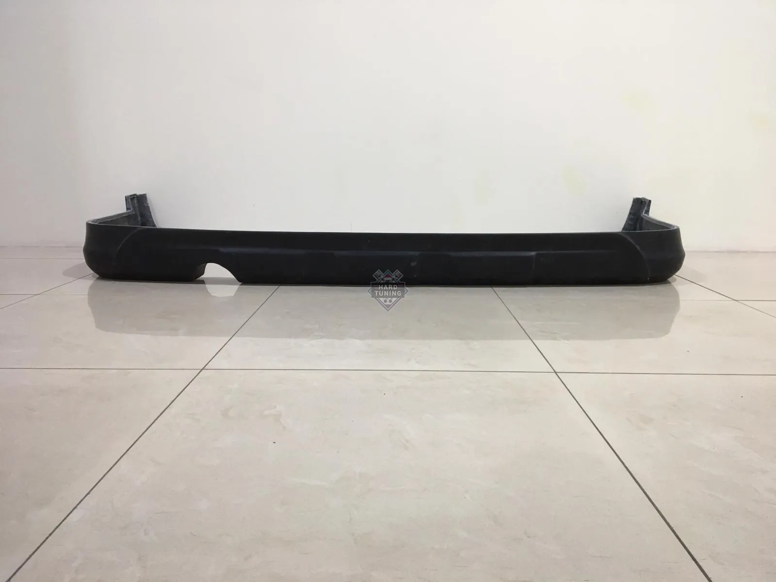 Накладка на задний бампер Branew Toyota Land Cruiser 200 (2007-2012)