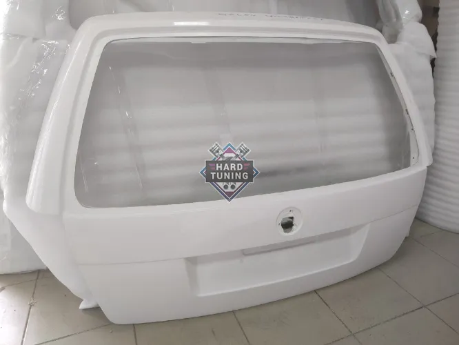 Крышка багажника Volkswagen Golf 4/Jetta 4/Bora Универсал