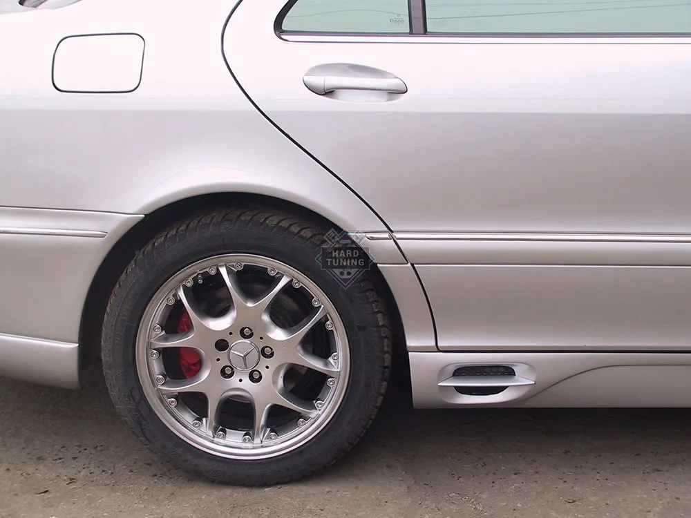 Накладки на пороги Lorinser Mercedes S-klasse (W220)