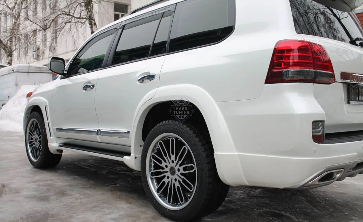 Расширители колесных арок DAMD вылет +37мм Toyota Land Cruiser 200 (2007-2012)