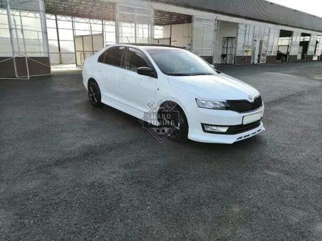 Передняя накладка CSR Style Skoda Rapid