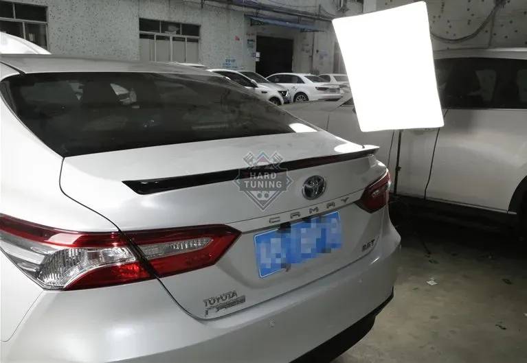Спойлер багажника LIP Toyota Camry XV70 ABS