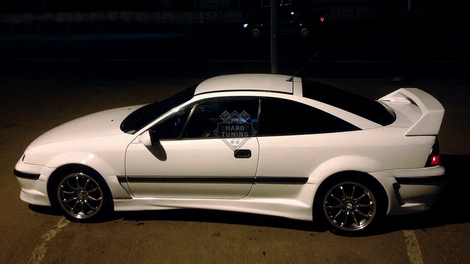 Расширители колесных арок Rieger Opel Calibra