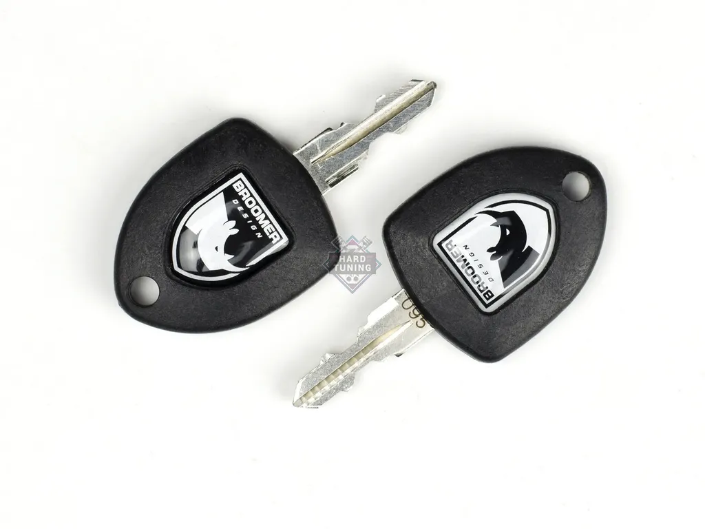 АВТОБОКС BROOMER VENTURE (L) 430Л. АБС, ТЕКСТУРНЫЙ ПЛАСТИК (ЧЁРНЫЙ)