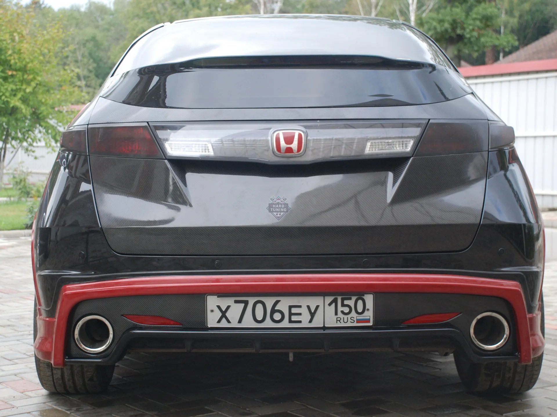 Накладка на задний бампер MUGEN Honda Civic 8 5D