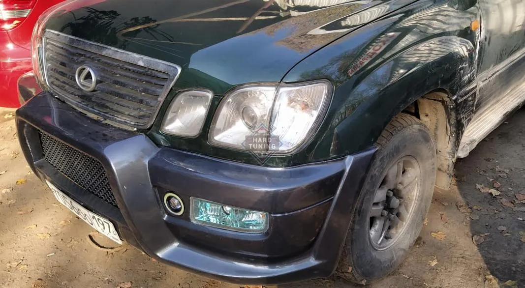 Передний бампер RED ALETI Lexus LX 470