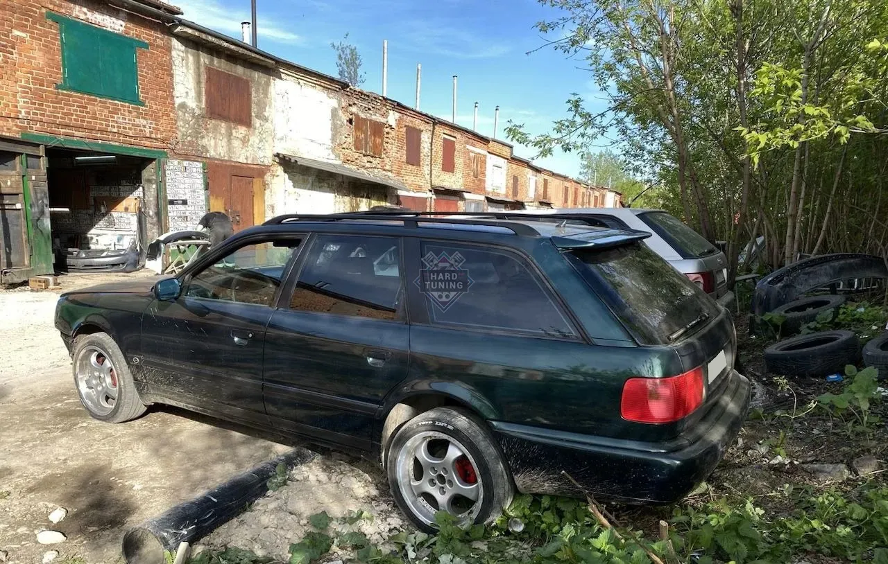Спойлер CARACTERE Audi A6 C4 Универсал