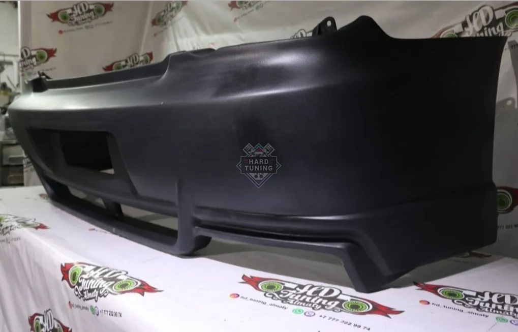 Бампер задний Custom Subaru Impreza GDB