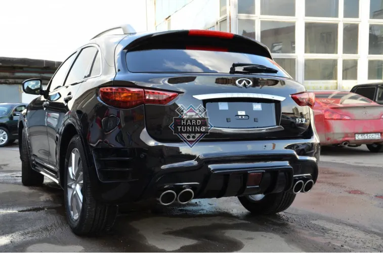Задний бампер с диффузором Carat Infiniti FX30D/FX35/FX37/FX50 (S51)