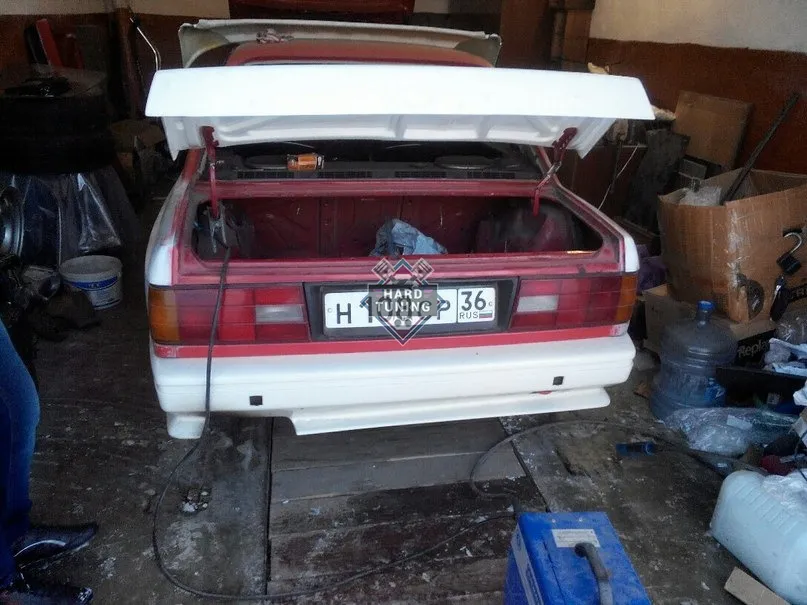 Крышка багажника M3 BMW E30