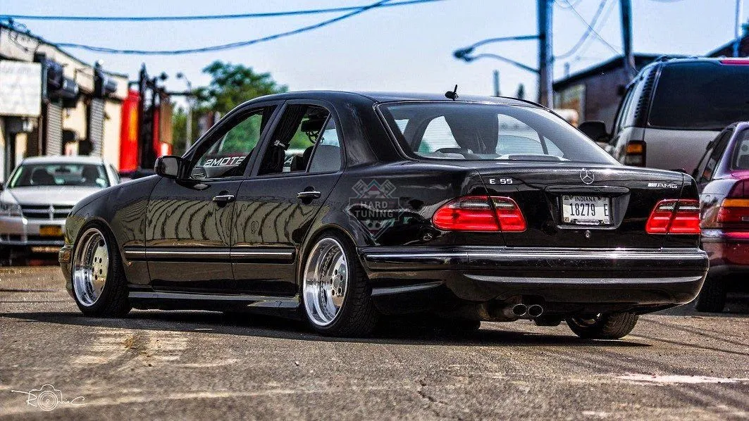 Обвес AMG 55 Mercedes E-Class W210 рестайлинг