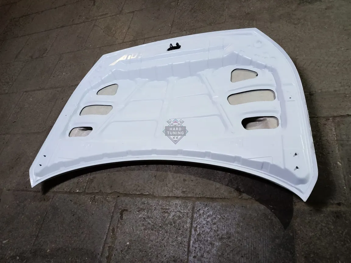 Капот с жабрами Armor Infiniti QX56/QX80