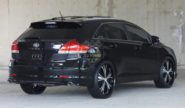 Комплект стайлинга Luv-Line на Toyota Venza
