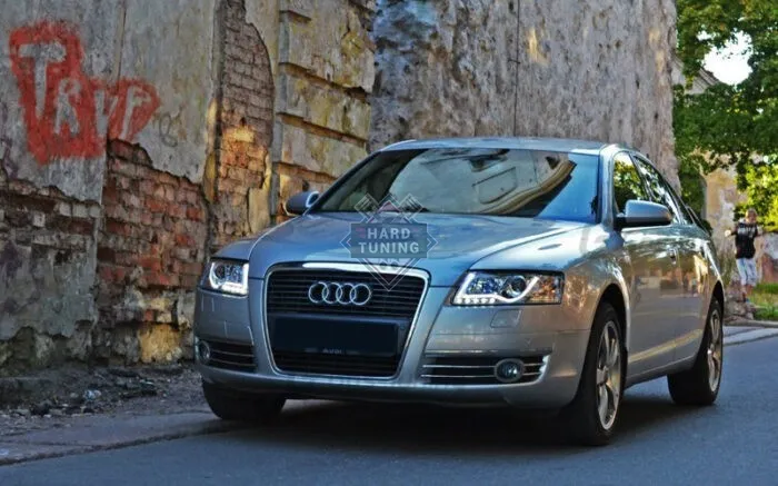 AUDI A6 `04-`10 фары с дневными ходовыми огнями, линза, светодиодная трубка габорит, черные, "TUBE TYPE"