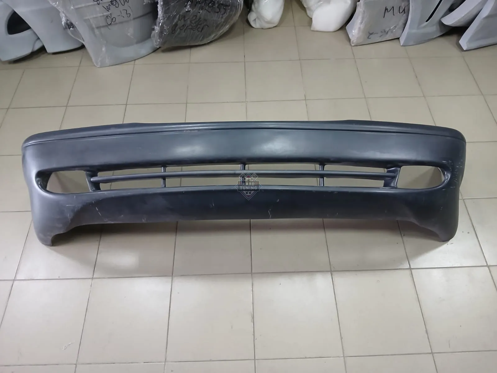 Передний бампер AMG F43 Mercedes C-Class W202