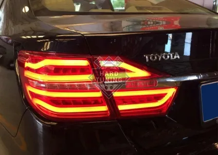 ЗАДНИЕ ФОНАРИ Toyota Camry V50 / V55 «BENZ E STYLE» С БЕГАЮЩИМ ПОВОРОТНИКОМ Красный / Прозрачный