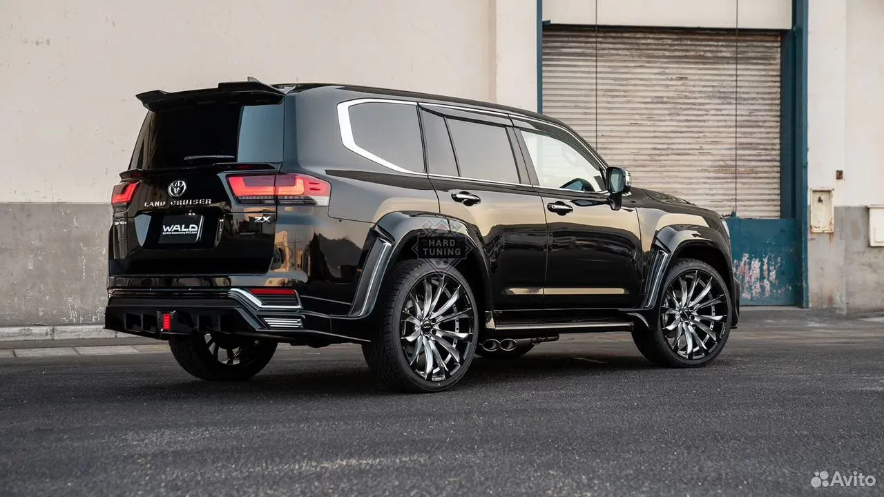 Обвес Wald "Black Bison" для Land Cruiser 300