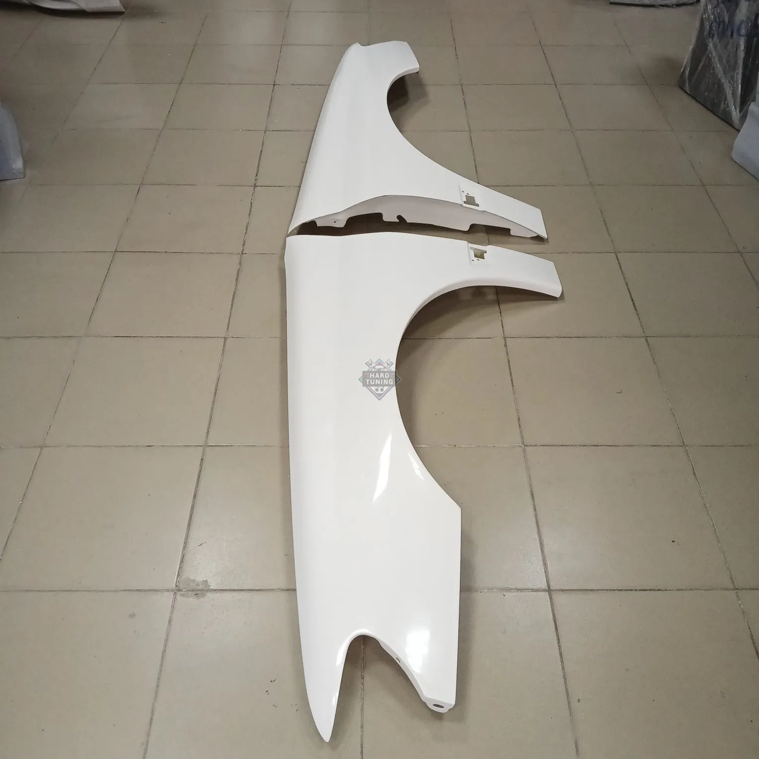 Передние крылья Peugeot 406 1995-1999 штатные пластиковые комплект