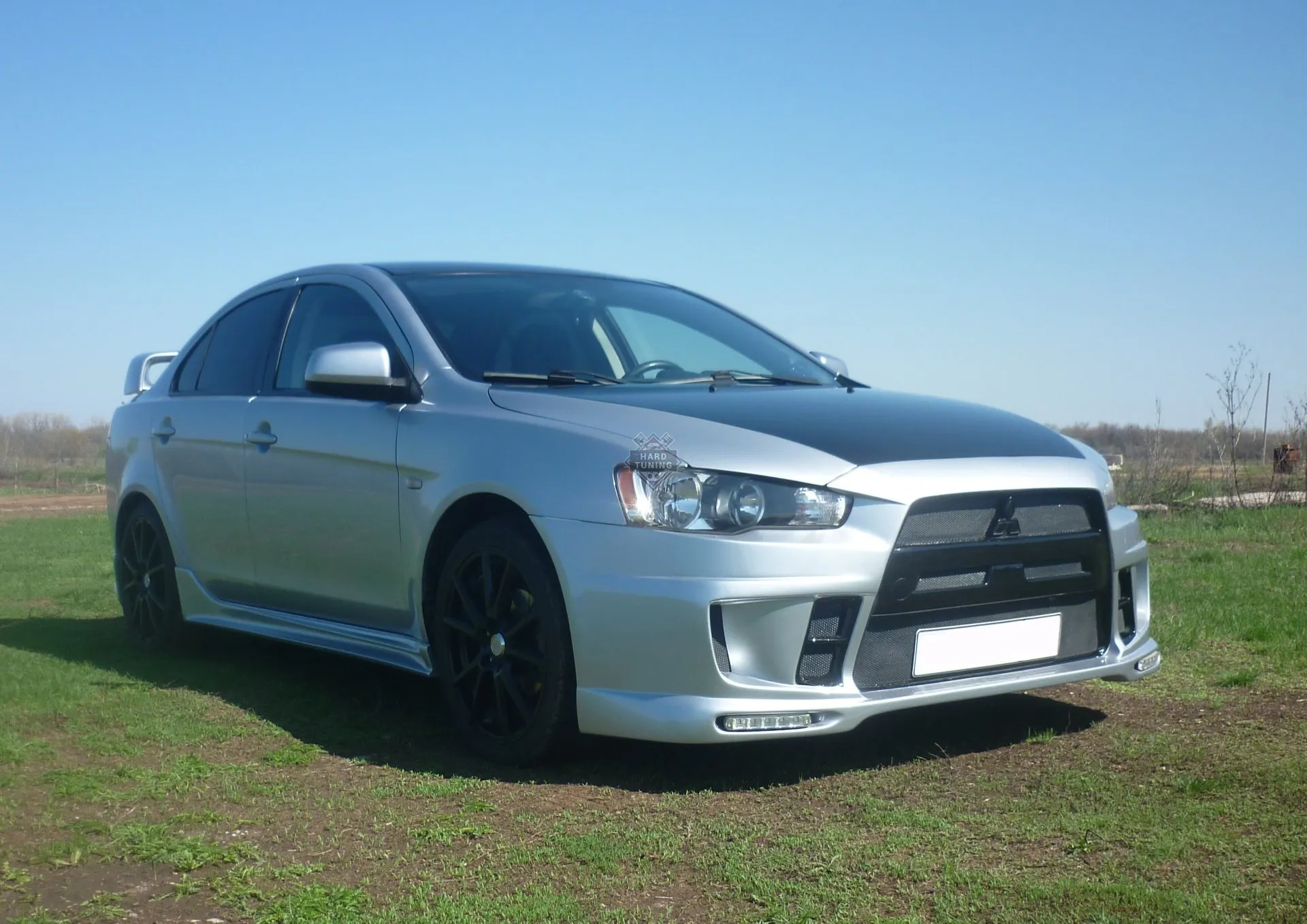 Передний бампер EXTREME Mitsubishi Lancer 10 (2007-2016)