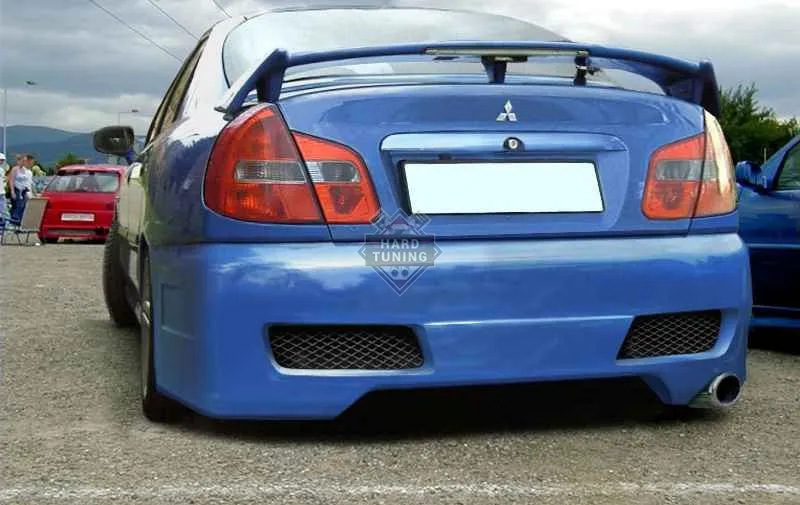 Задний бампер Weber Sport Mitsubishi Carisma 1995-2004