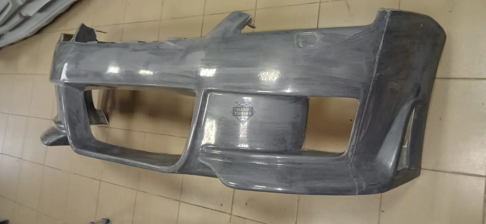 Передний бампер CARZONE Ford Focus 2 2005-2008