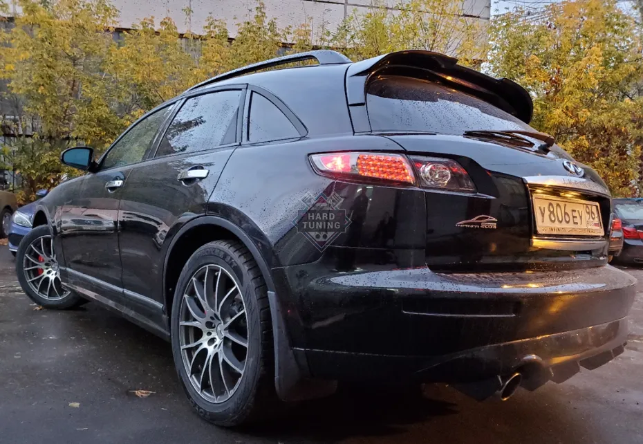 Спойлер верхний литой с боковыми Infiniti FX35/FX45 (S50)