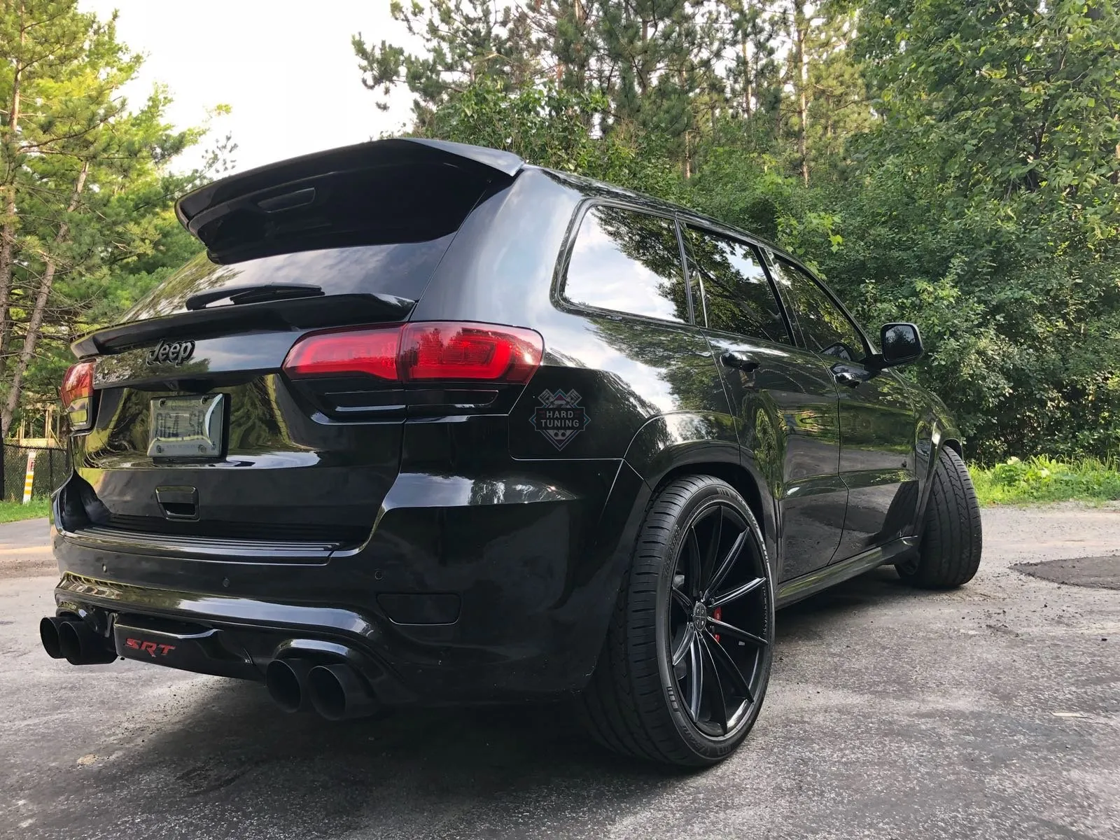 Спойлер нижний Laredo Jeep Grand Cherokee WK2