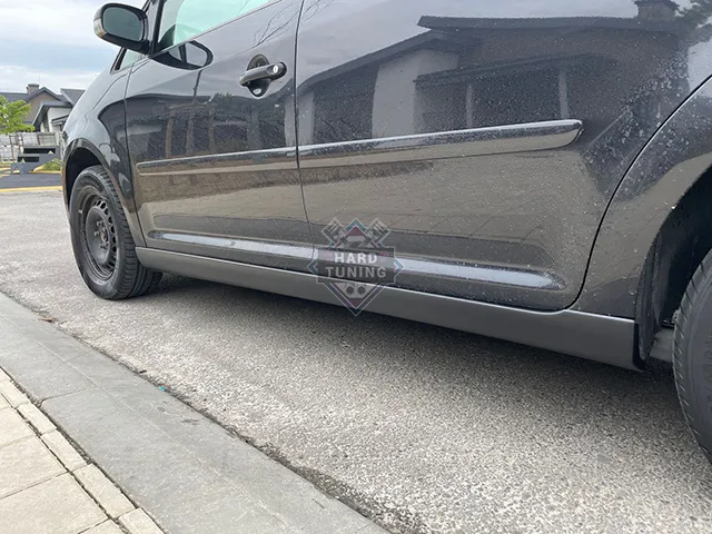 Накладка на пороги HT Volkswagen Touran 2003 — 2015