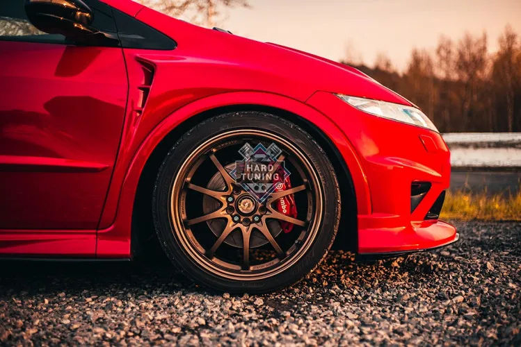 Крылья с жабрами MUGEN Honda Civic 8 5D FN2