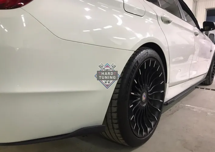 Сплиттеры заднего бампера М LOOK BMW F10