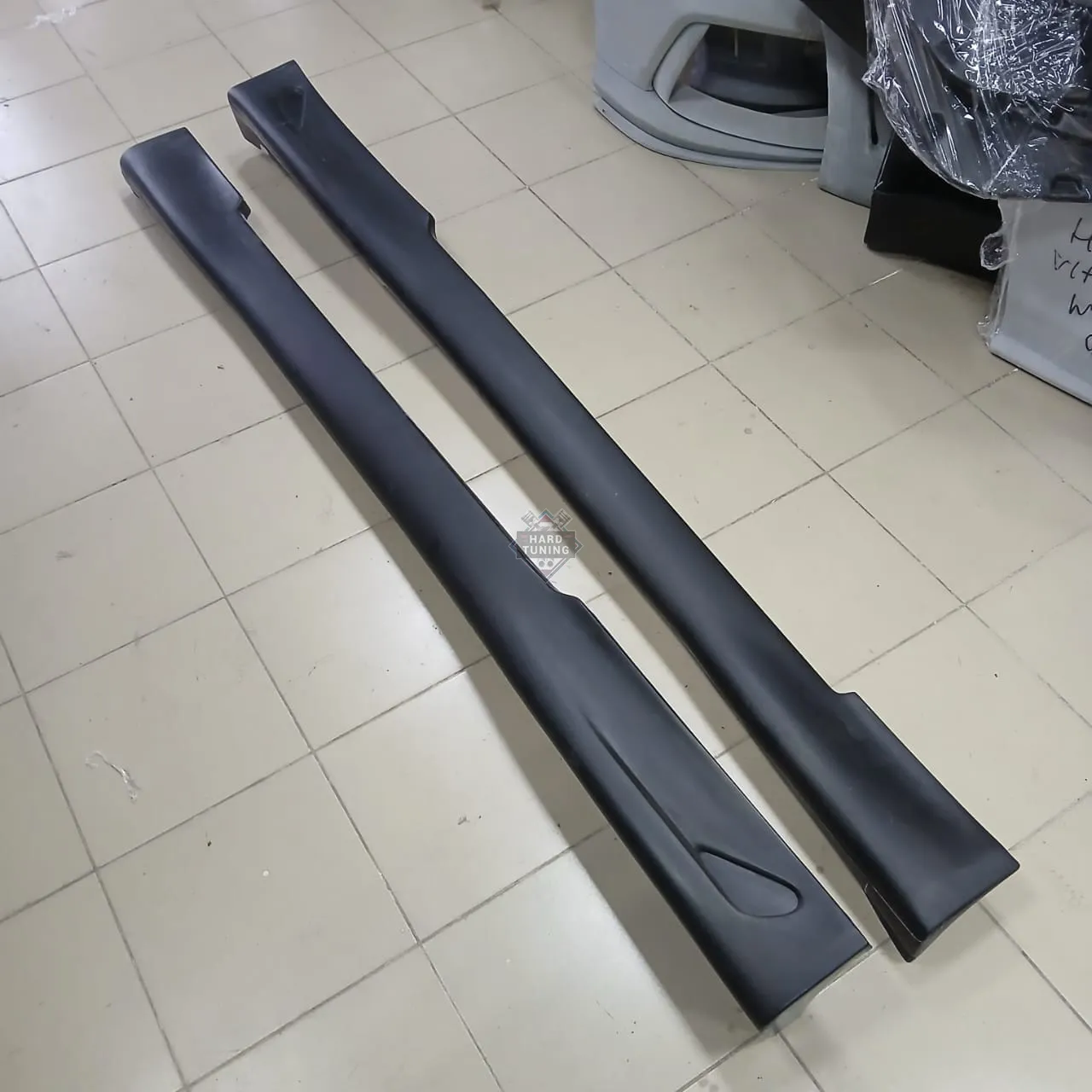 Накладки на пороги PRIOR DESIGN Mercedes CLK-Class W208