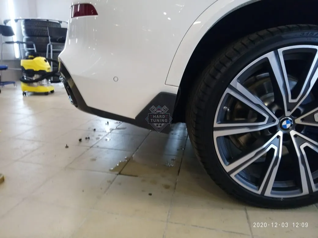 Элероны переднего бампера BMW X5 (G05). Аналог M-Performance