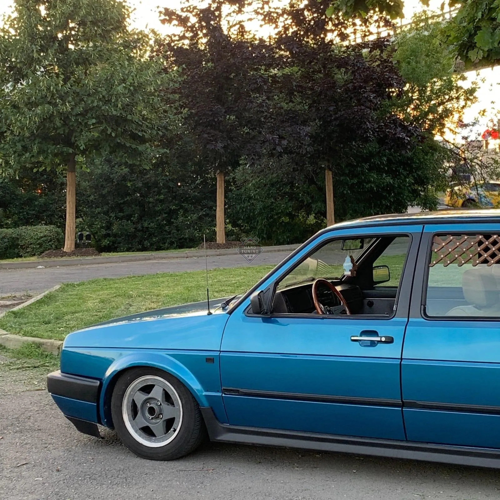 Накладки на пороги Kamei Volkswagen Golf 2/Jetta 2
